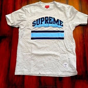 Supreme cloud arc tee ash grey